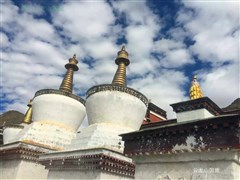 西藏 拉薩?布達拉宮、 林芝? 雅魯藏布大峽谷、羊卓雍措、圣湖巴松措、秀巴古堡、走進藏家 騎馬/射箭、扎基寺、魯朗林海、天湖納木錯、河曲吉游船 雙臥10日游【住宿全程掛三+1晚高端酒店，藏裝旅拍 定格