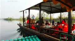 山東微山湖 上微山島、品湖鮮 / 樓山灣、石頭部落 1日游【穿越蘆葦蕩，賞魚鷹表演】