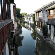 蘇州夜周莊、金雞湖、獅子林、寒山寺、木瀆老街 2日游【純玩無購(gòu)物；另可自費(fèi)乘坐木瀆搖櫓船】