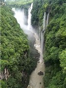 貴州黃果樹大瀑布、荔波小七孔、西江千戶苗寨、青巖古鎮(zhèn) 雙飛純玩6日游【店長(zhǎng)推薦 本店好評(píng)率達(dá)99%的貴州純玩線路；單人出行免費(fèi)提供拼房服務(wù)】