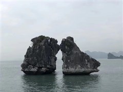 廣西南寧 德天跨國(guó)大瀑布、百魔洞 長(zhǎng)壽村巴盤屯、鵝泉、古龍山大峽谷、明仕田園、北海銀灘 雙飛6日【住宿四鉆酒店，純玩無(wú)購(gòu)物】