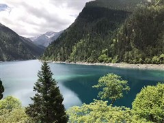 四川成都 峨眉山金頂、報國寺、樂山大佛、大熊貓繁育基地、都江堰 6天【吃著火鍋 看變臉；蜜月布置/生日禮遇】