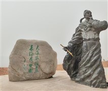 甘肅蘭州 張掖丹霞、嘉峪關(guān)、大地之子、莫高窟、鳴沙山月牙泉、東臺吉乃爾湖、大柴旦翡翠湖、茶卡天空壹號、青海湖、塔爾寺 8/10日游【30人精品純玩團，必乘景交已含。當?shù)?+1航空頭等艙座椅，含莫高窟A