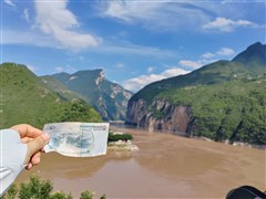 湖北宜昌 三峽大壩、恩施大峽谷、地心谷、梭布埡石林、土家女兒城、武漢黃鶴樓 6日【遙遠(yuǎn)巴國(guó)的文化遺珠】